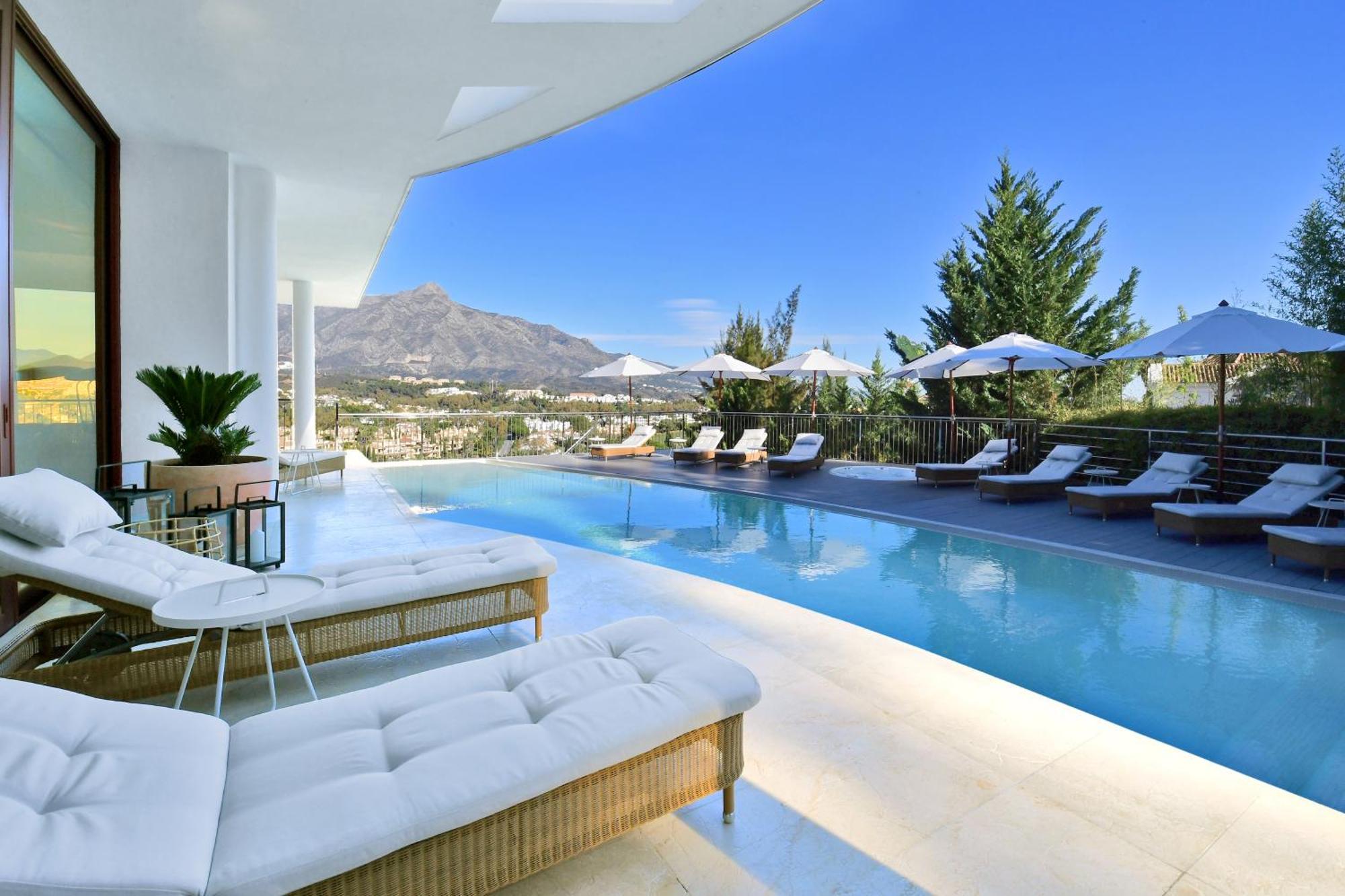Apartamento Extraordinary 7 Bdrm W Pool, Gym, Cinema *