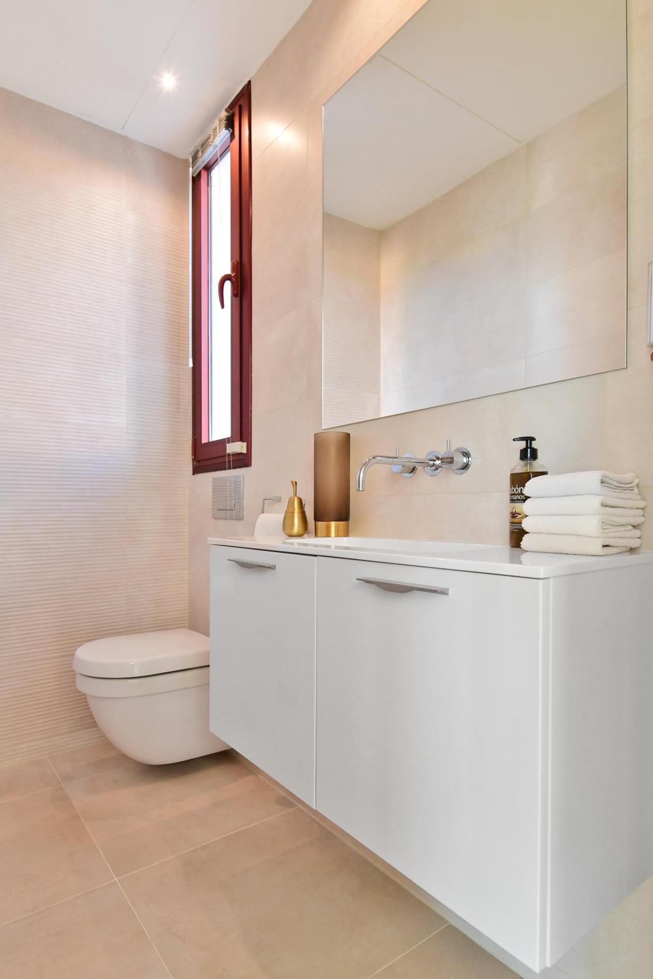 Extraordinary 7 Bdrm W Pool, Gym, Cinema Apartamento *